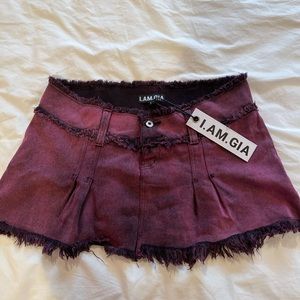 I am Gia NWT mini skirt